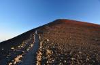 Caminhada até o pico verdadeiro do Mauna Kea, longe das multidões, na Big island, no Hawaii